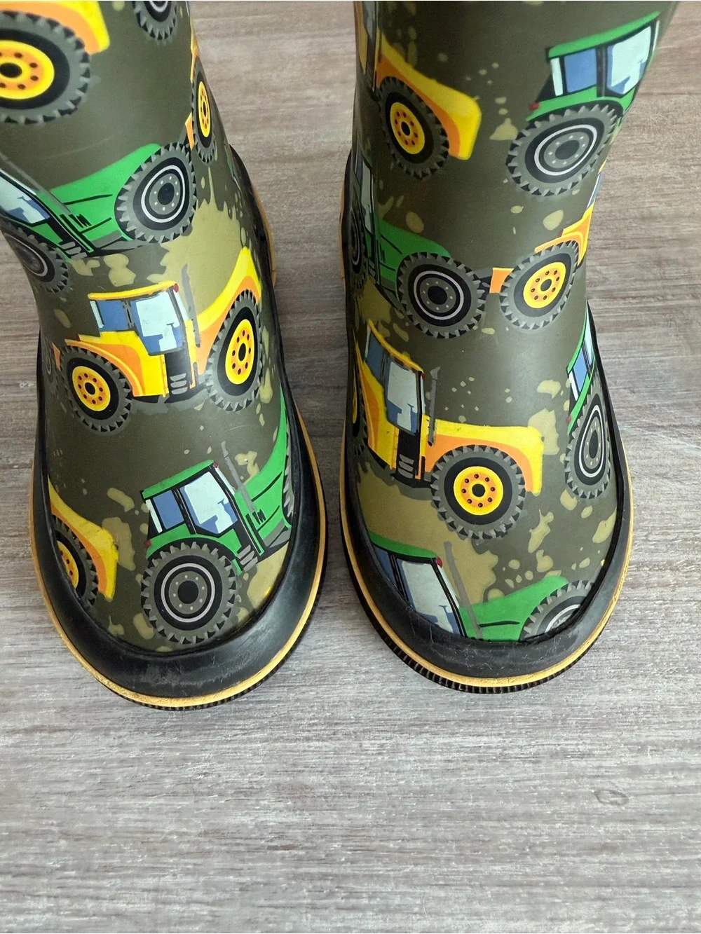 Western Chief Green & Yellow Tractor Farmer Slip-on Waterproof Rain Boots 6
